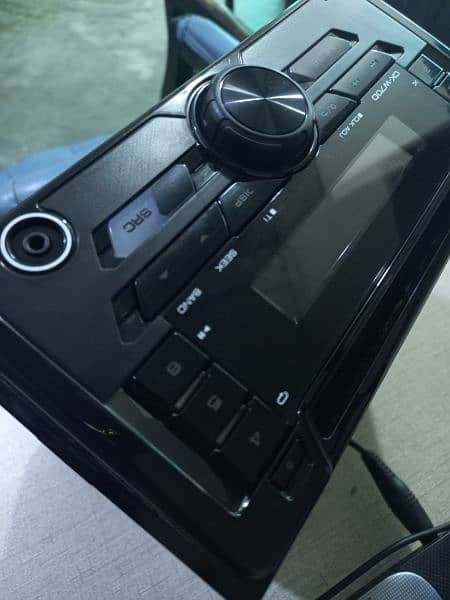 Kenwood Audio Cd Player ( Double Din ) 5