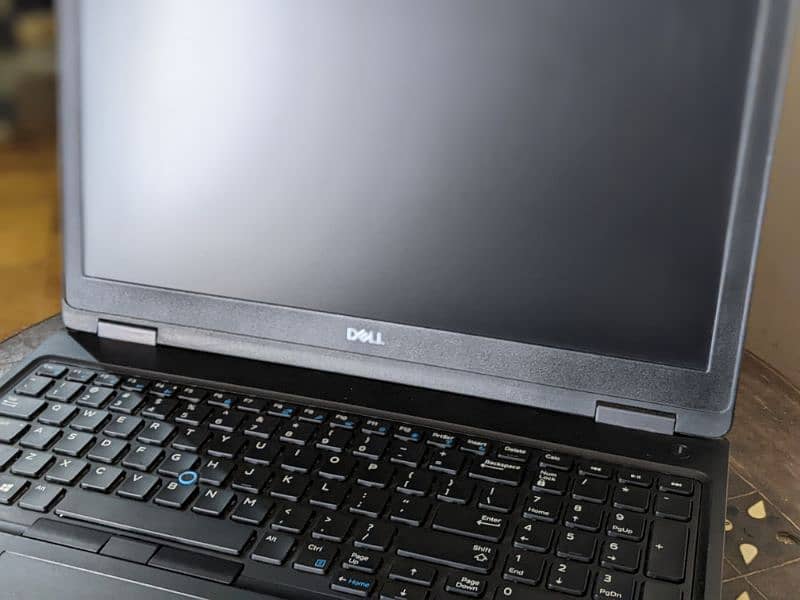 Dell Latitude e5590 i5 8th gen 15" full hd laptop 4