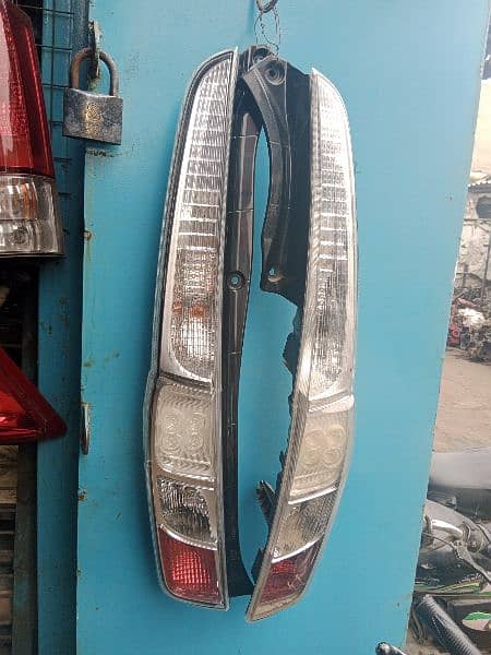 Daihatsu move Custom G Tail Lights Model 2012 2