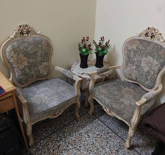 Set of coffee chairs 3