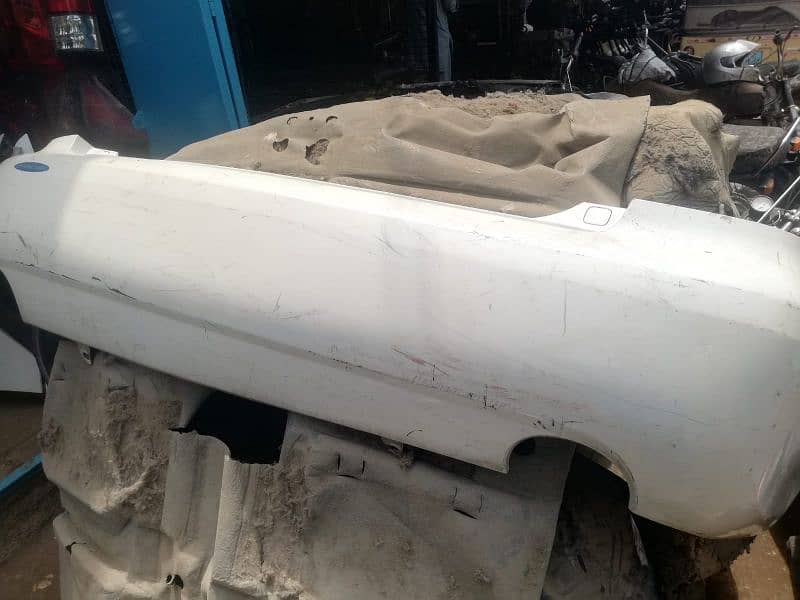 Toyota Crown 2005 body parts 6