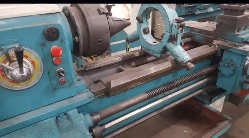 Russian lathe machine C11MB (Rapid machine 10hp ,bed length 2600mm) 9