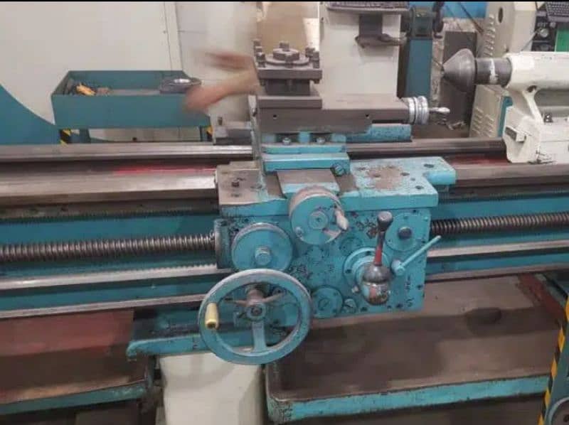 Russian lathe machine C11MB (Rapid machine 10hp ,bed length 2600mm) 14