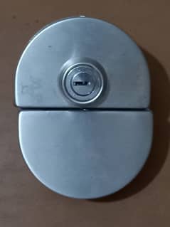 Glass Door  "D - Lock "  ( Keys are lost )