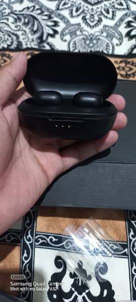 Hylou GT-1 bluetooth ear buds for sale. 3