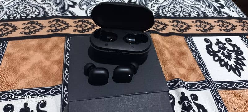 Hylou GT-1 bluetooth ear buds for sale. 5