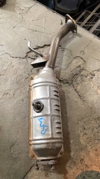 Catalytic Converter Vitz City Fit Camry N WGN Liana Premio Axio Swift 4