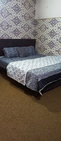 wood double bed