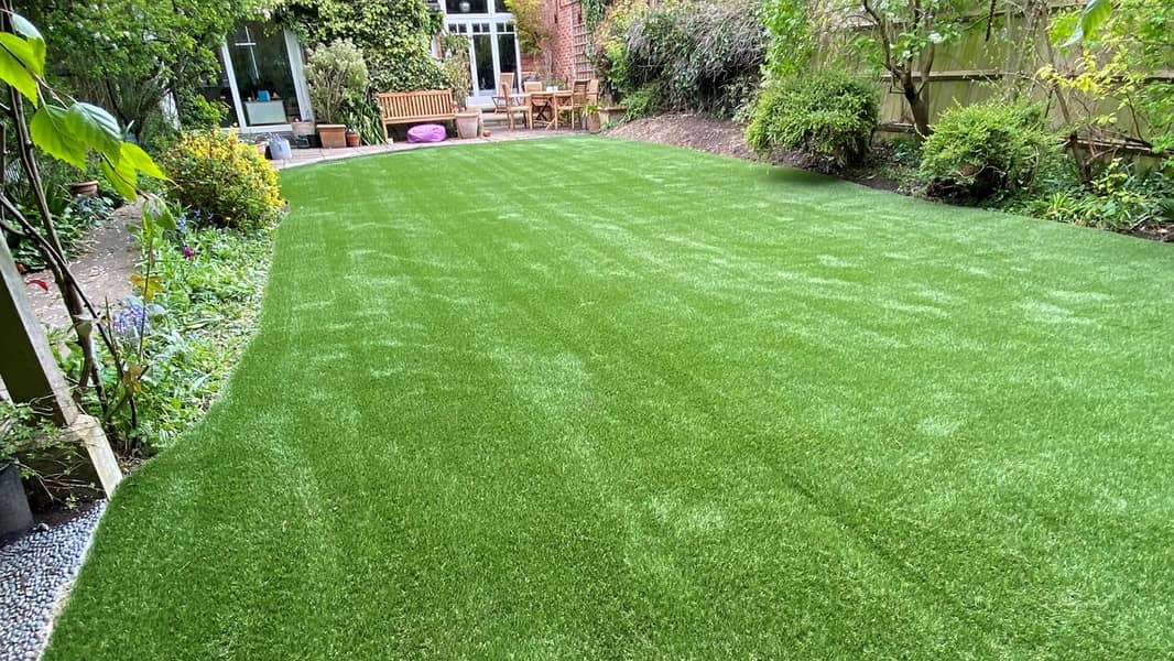 Artificial grass available with fitting 032848484777 4