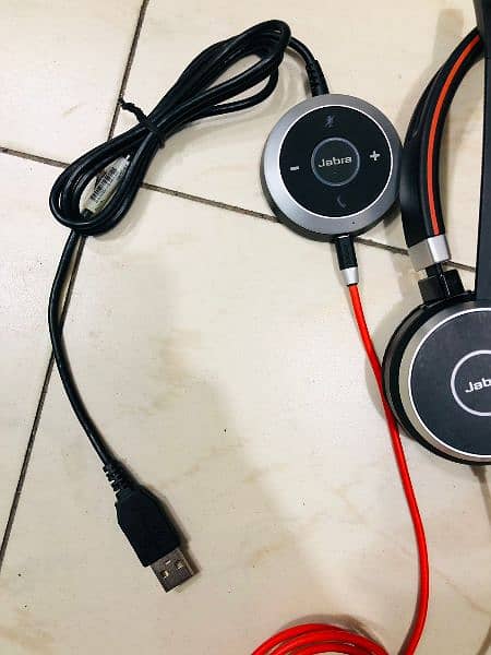 Jabra evolve 40 USB headphones 2