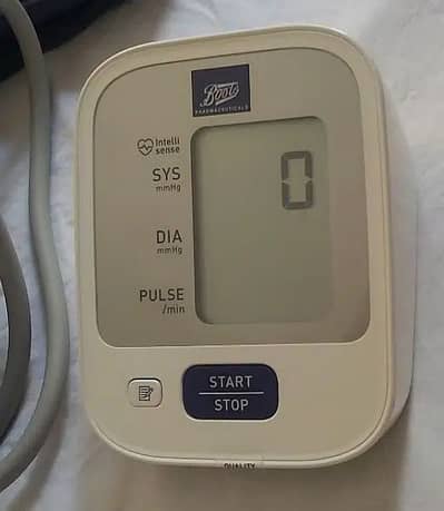 Omron Blood Pressure Monitor/Boots BP Apparatus