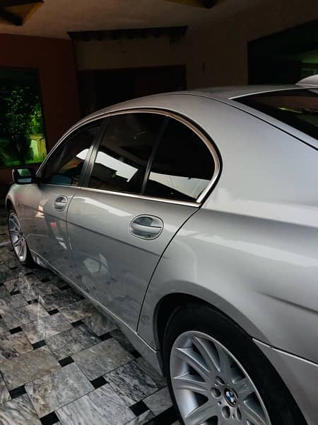 bmw 730d 2004 Islamabad registered for sale 5