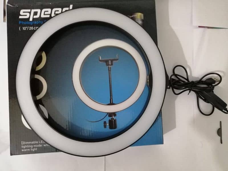 Ring Light 26cm 3 colour mode with mobile holder 9