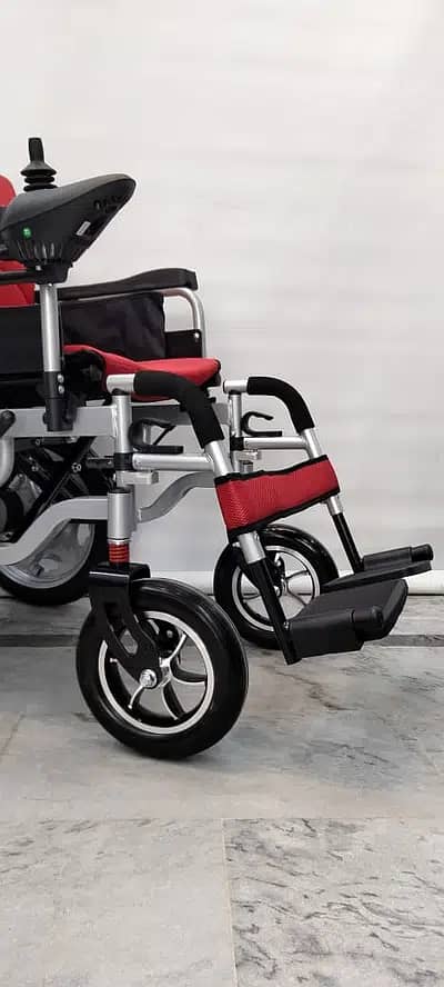 Comfortable Electric Wheelchair Model : 90C (UG) 2