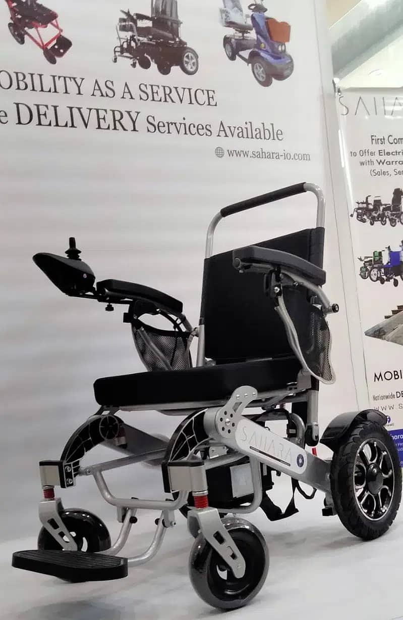 Electric wheelchair Ultra light Weight Model 1