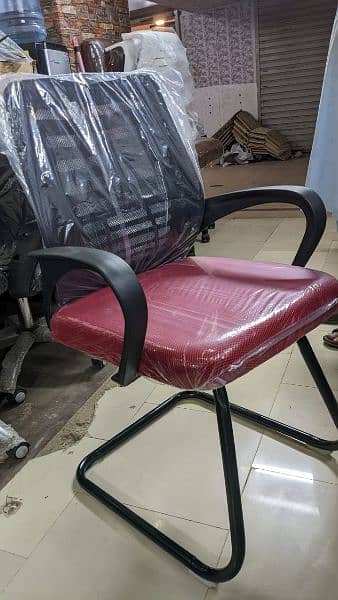 Imported Office Chairs available in reasonable prices 6