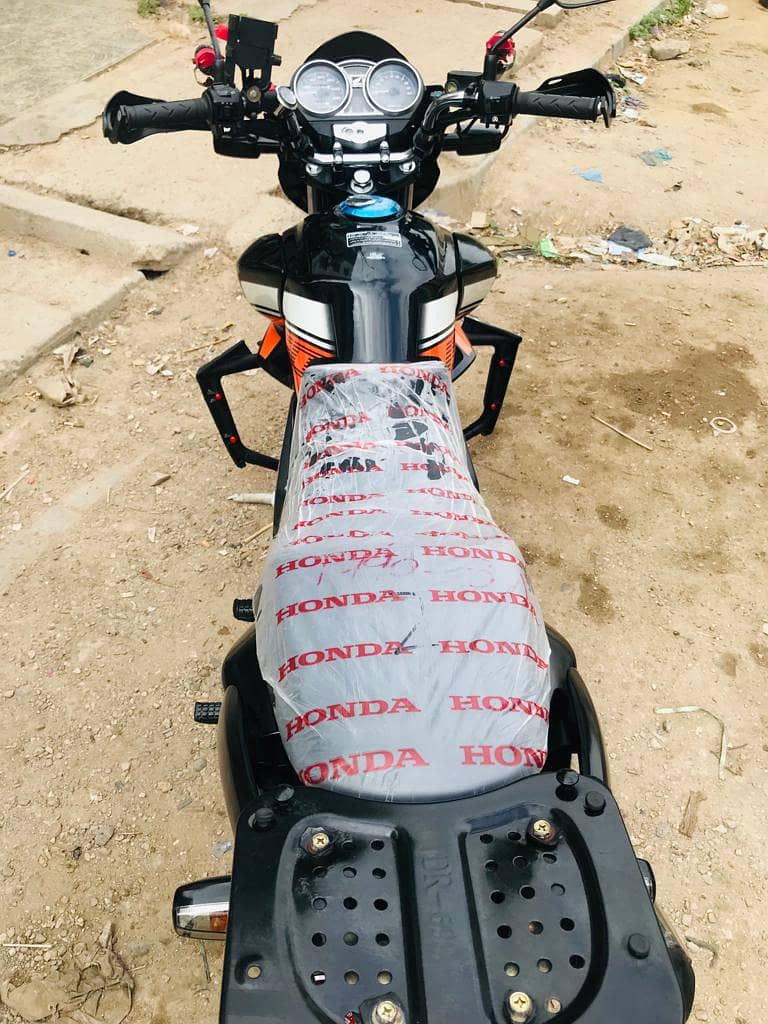 Honda CB150F Standard 1075885410