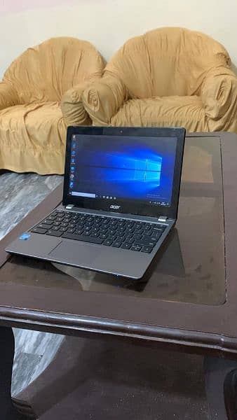 Acer C740 | 4 GB Ram | 128 GB SSD HD display Chromebook available 4