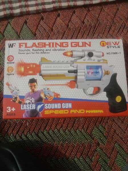 Flashing Gun Sounds, flashing and vibration in mint condition 0