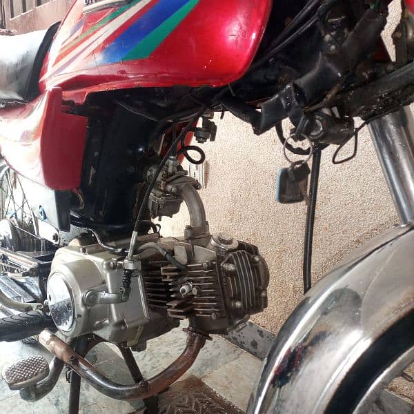 united CD70 Bike 2