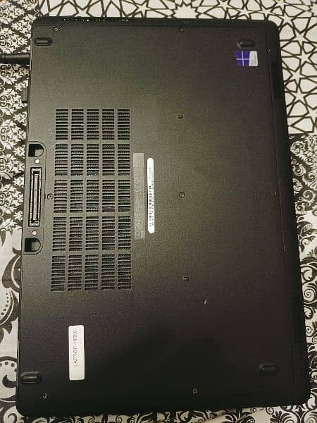 Dell laptop core i5, 5th generation 4