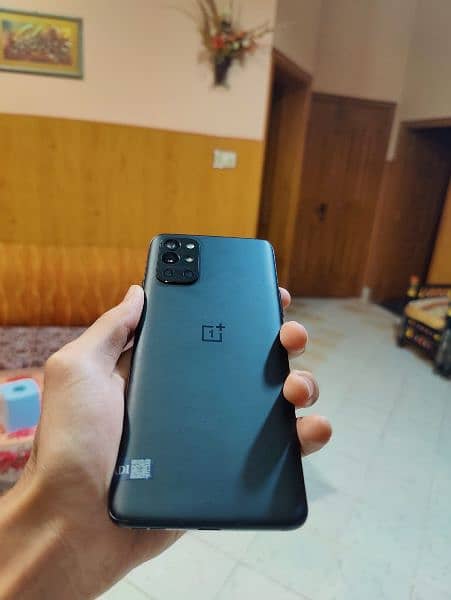 OnePlus 9R With 65W Cahrger 6