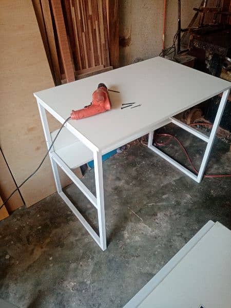 office tables / leptop table / table 5