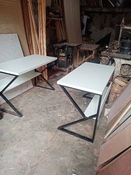 office tables / leptop table / table 7