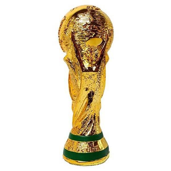 FOOTBALL FIFA WORLD CUP TROPHY GOLD 3