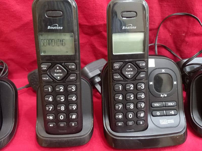 Twin Cordless phone  with wirless intercom 10