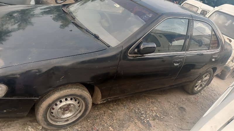 Nissan sunny urgent for sale. 750000 price 3