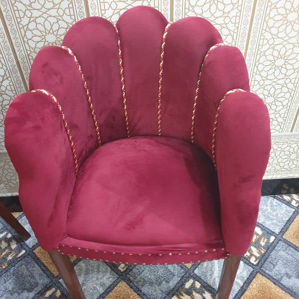 Two Chairs with Velvet Poshish 1