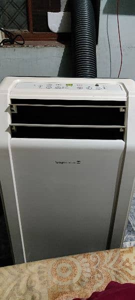 Port able AC available 2