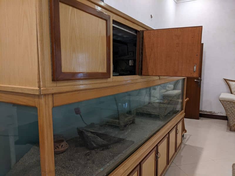 Aquarium 9x2x2 feet 3