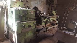 LATHE MACHINES