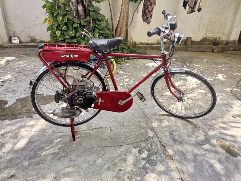 Korean Cycle with 30cc engine O334-5O9-833O 0