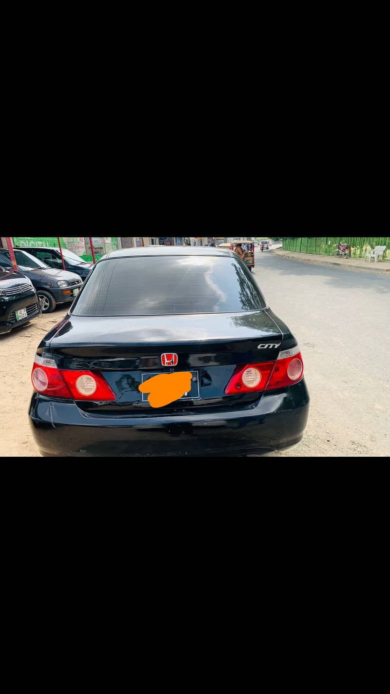 Honda city 2007 Model black colour lush condition available for sale 9