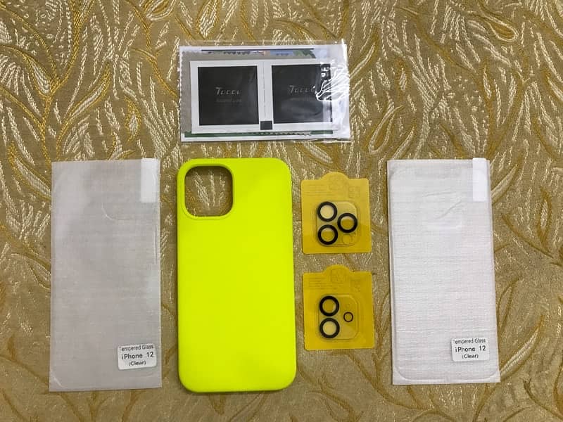 Iphone 12/12Pro (TOCOL) Mobile Cover 4