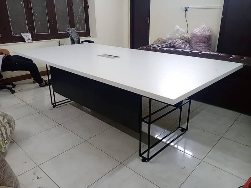 conference table/meeting table 6