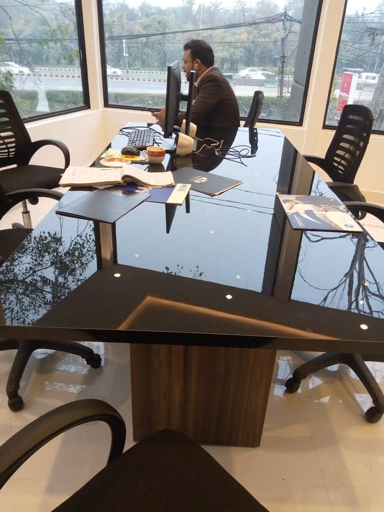 conference table/meeting table 9