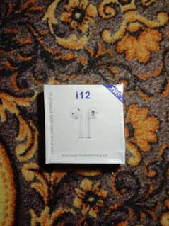 i12 Tws earphones box pack 0