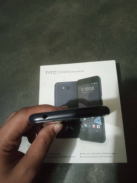 HTC DESIRE 650 dual sim 4