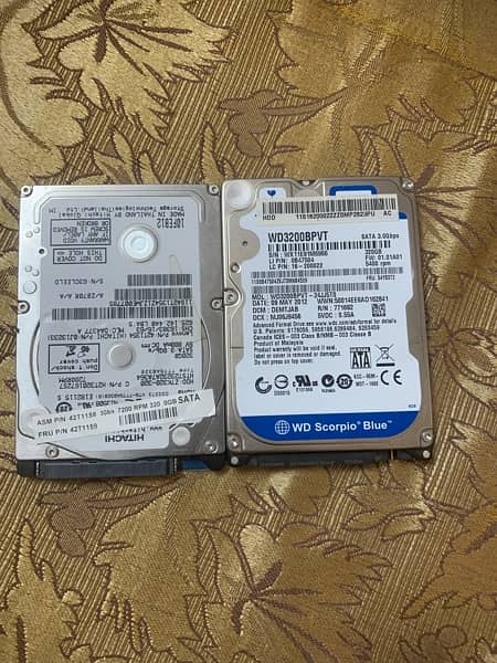 Two (2) HDD SATA HARD DRIVE 320GB 0