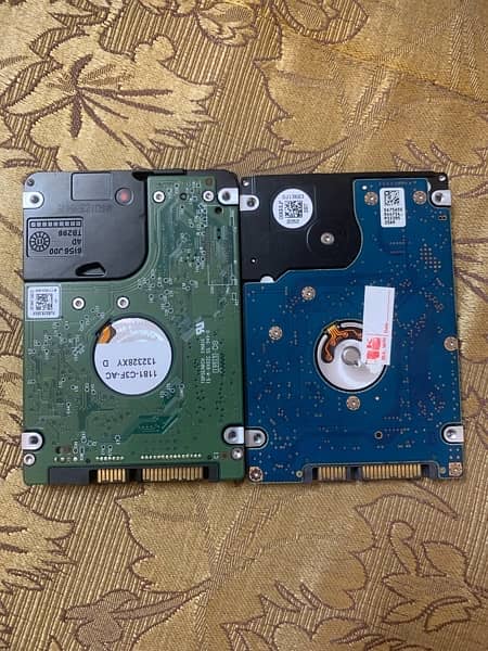 Two (2) HDD SATA HARD DRIVE 320GB 1