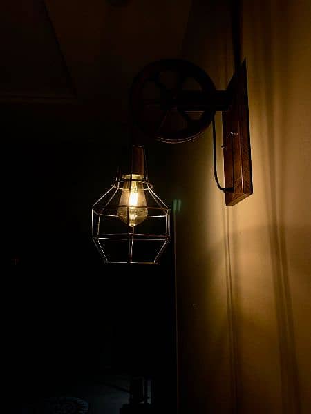 Vintage Pulley Wall Lamp 3