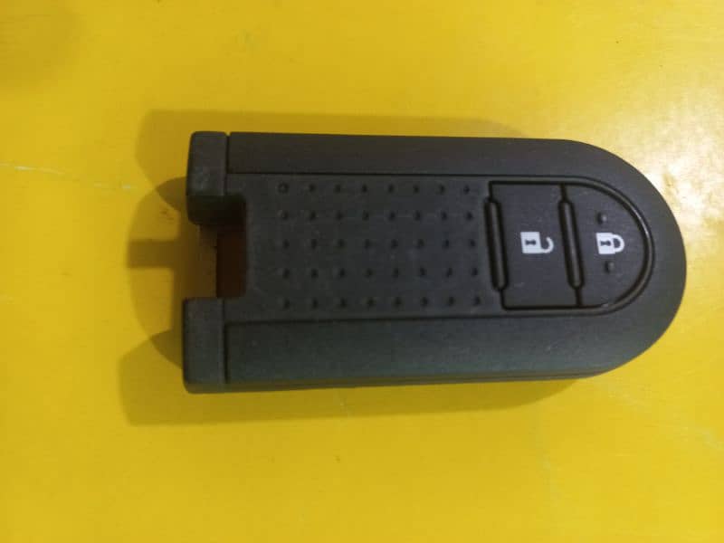 Subaru Stella 660 CC , Genuine Immobilizer Key 1