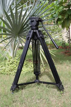 Kingjoy VT-2500 Tripod for DSLR Camera