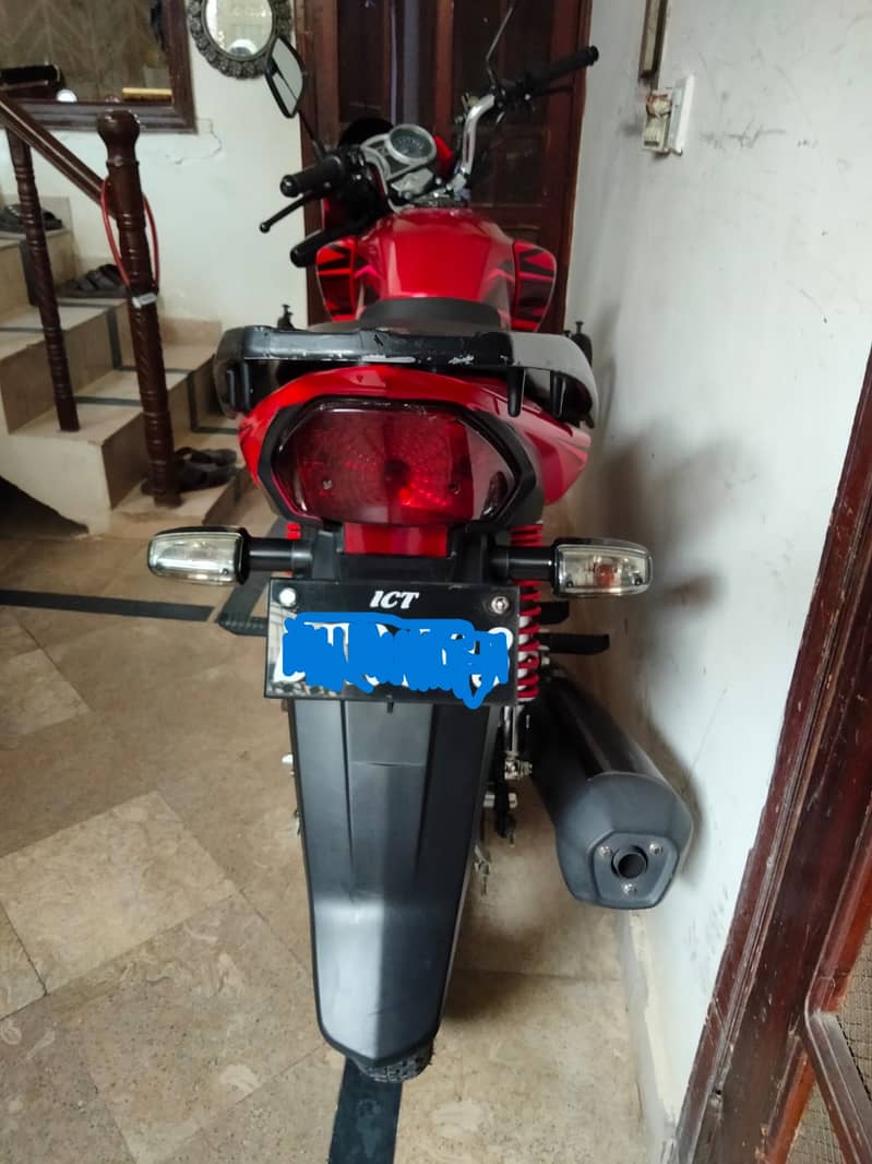 HONDA CB150F 2020 only 11500km driven bike for sale 9