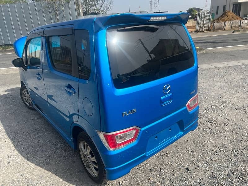 Suzuki Wagon R Hybrid Automatic model 2021/ 2023 3