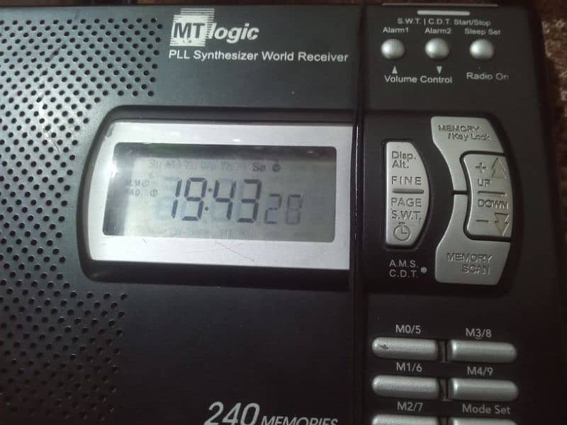 MT-Logic World Band PLL Radio 3